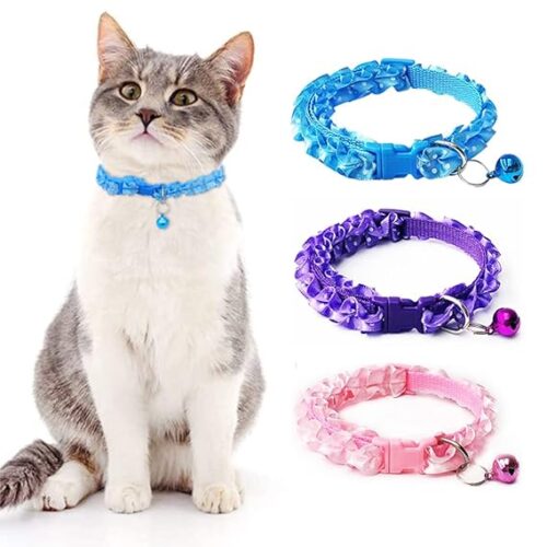 Cat Collar with Bell Lace Edge Pet Collar with Bell Adjustable Cat Collar with Quick Release Buckle Neck Collar for Cats (7.87 inch to 13.38 inch) Color May Vary
